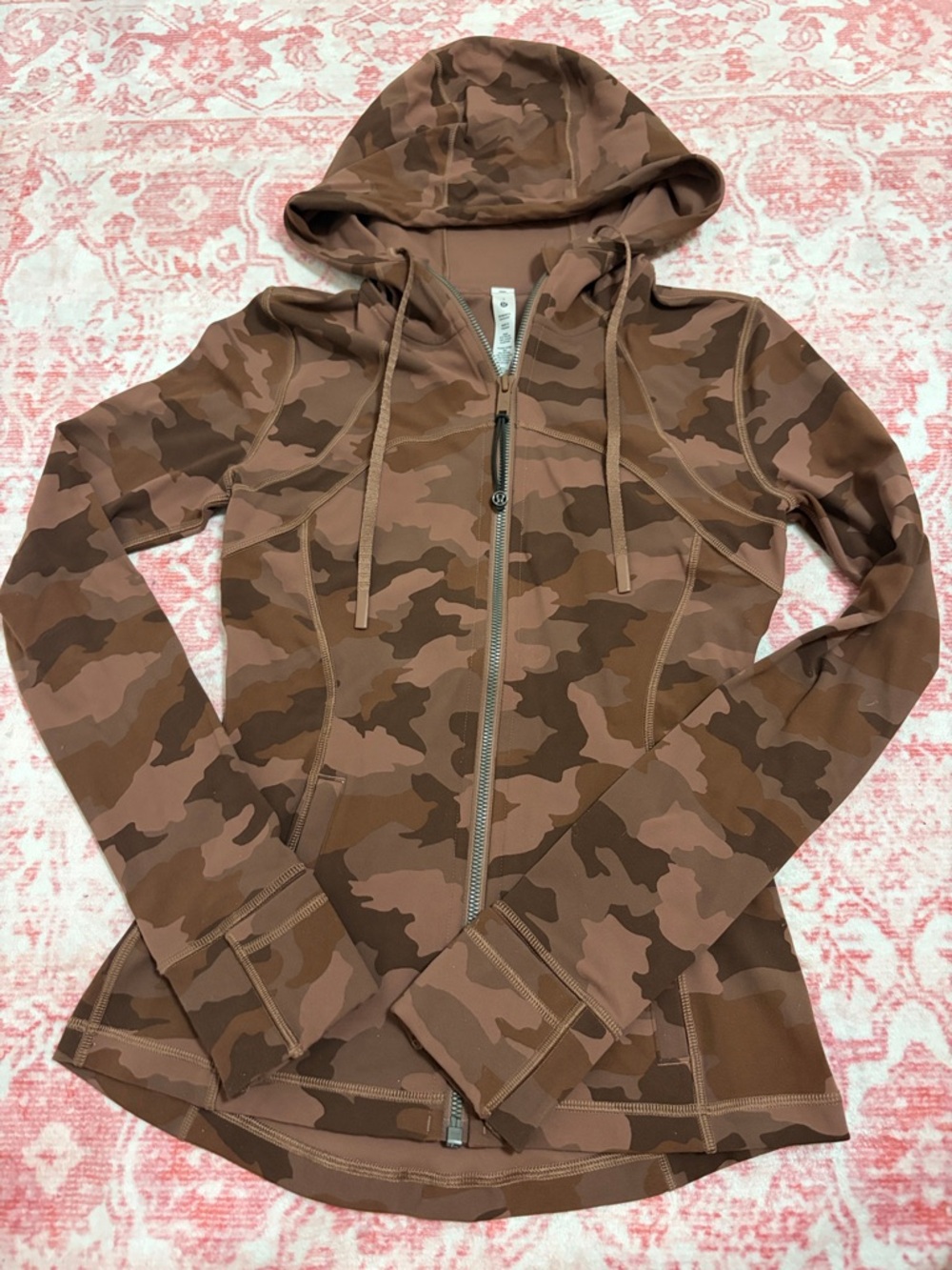 Lululemon Define Jacket Hooded Nulu Heritage 365 Camo Beige Multi - size 4